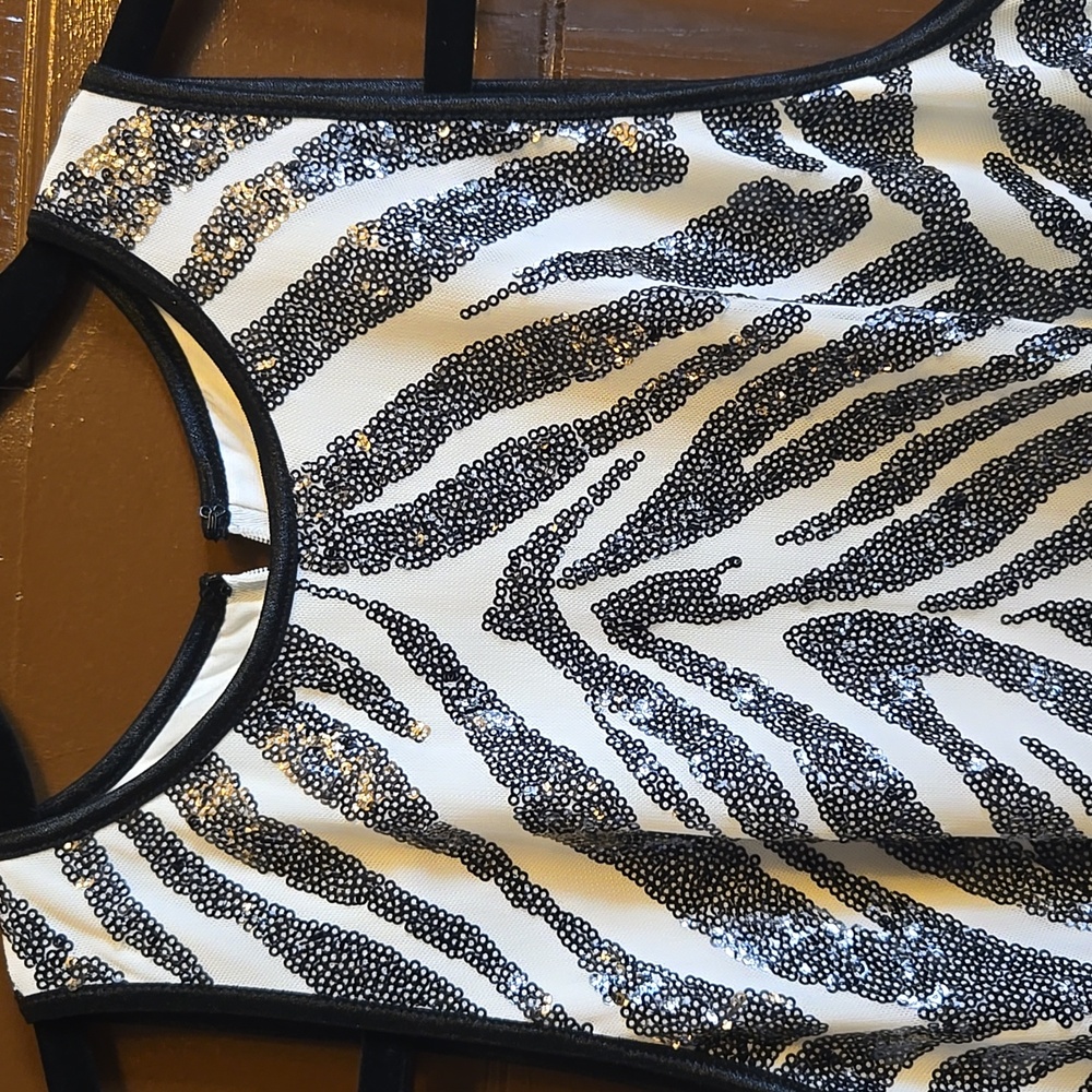 Sho-Blk/white sequin zebra print sleeveless dress Size S NWT. - Picture 3 of 9